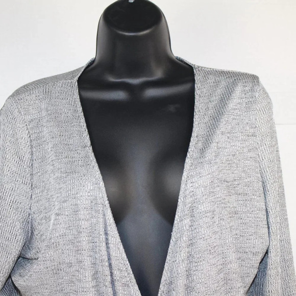 KAIA COLLECTIVE - Picture 3 of 7